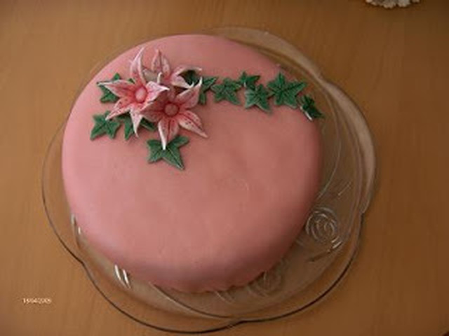 Syntymäpäivä kakku itselleni...