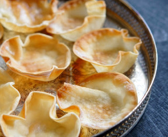 Wonton-kupit sormisyötävälle / Wonton wrappers for finger food