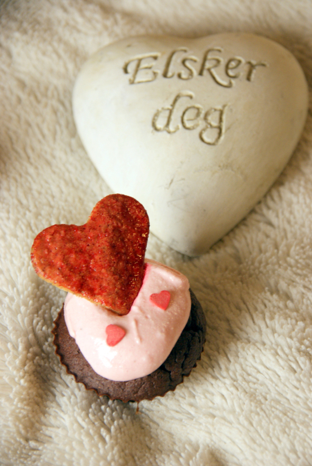 BROWNIE VALENTINES MUFFINS