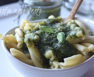 Hjemmelaget pesto - oppskrift