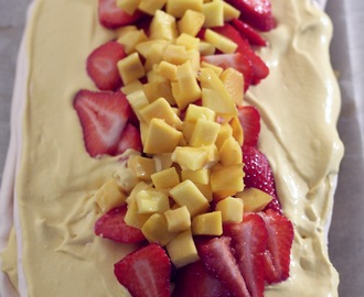 PAVLOVA MED MANGOKREM (glutenfri)