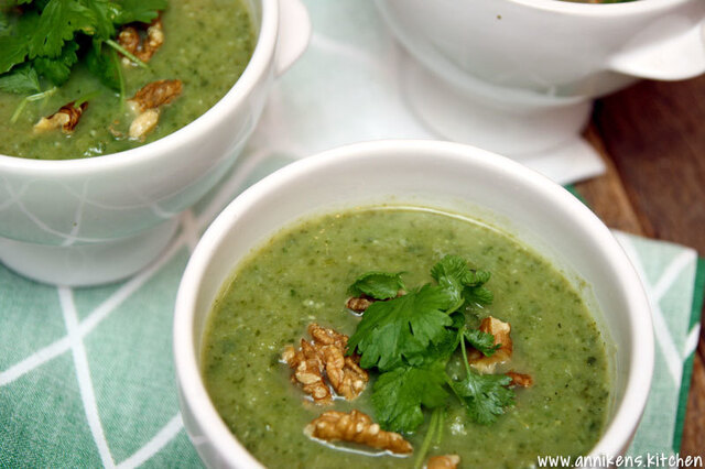 Blomkål- og grønnkålsuppe (Vegan)