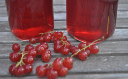 Saft.. av bær og frukt.