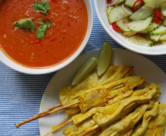 Sirloin Satay with Peanutsauce & Cucumber Salad