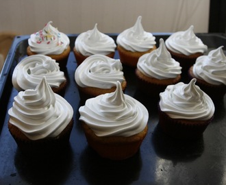 Cupcakes med Vanilla bean frosting