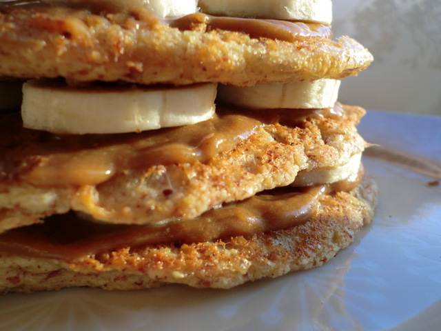 Kveldsmat: Pannekaker med karamell og banan