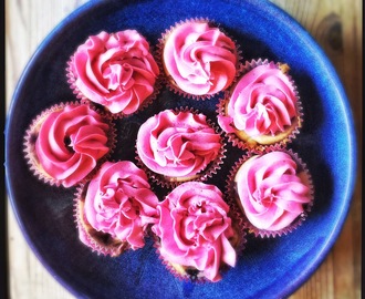 Muffins med sjokoladebiter/blåbær uten gluten og sukker