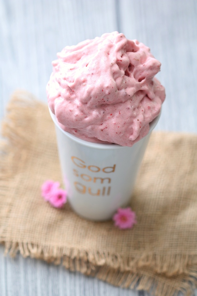 Strawberry protein ice cream