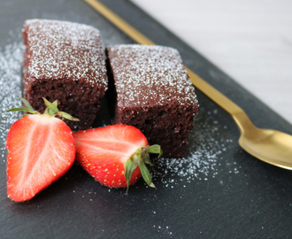 Low Carb Chocolate Cake