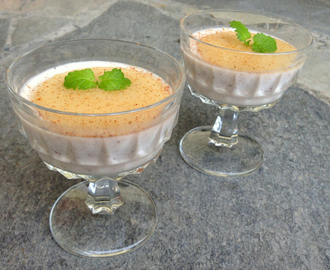 Sukkerfri panna cotta med eplesaus