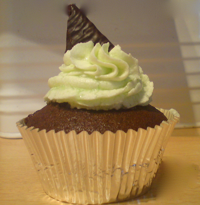 After Eight Cupcakes - Mørke After Eight cupcakes med mint frosting.