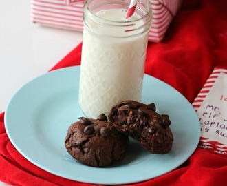 Fresh Baked Cookies from Santa with Love