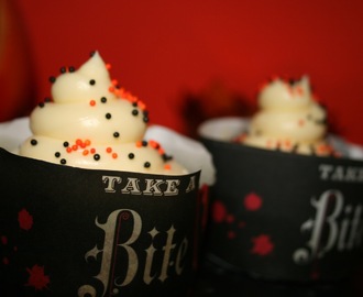 Halloween gulrotcupcakes med ostekrem