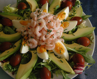 Sommersalat med reker og avacado