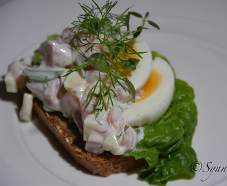 Smørbrødsalat med røkelaks