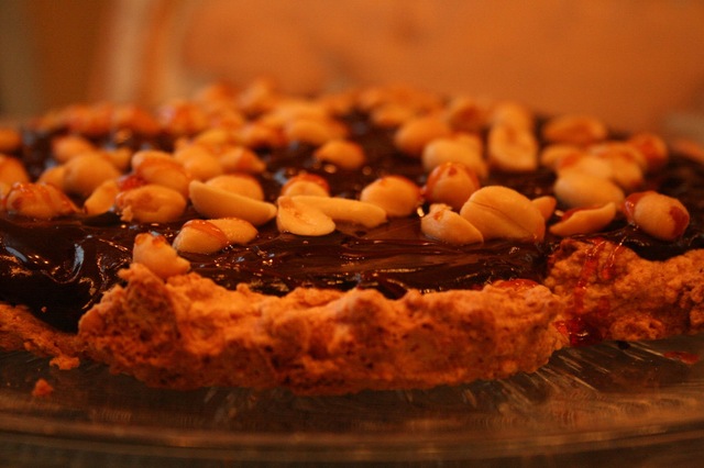 Peanøttkake med sjokolade og karamell (Snickerskake)