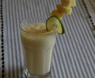 Mango og ananas smoothie