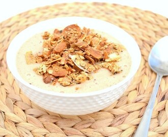 Kokosgranola og bananyoghurt