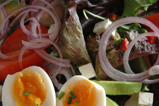 Salat med og smak fra middelhavet