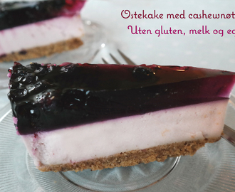 Ostekake med cashewnøtter, gelé og bær