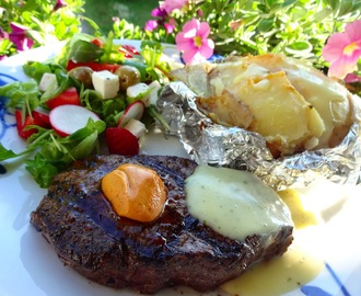 Grillet peppermarinert biff med bakt potet & bearnaise ♫♪