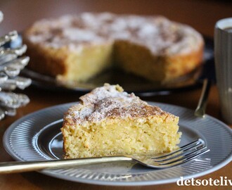 Kladdkake med revet eple