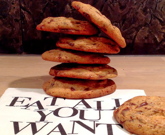 Chewy chocolate chip cookies