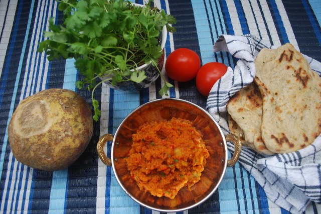 Shalgam bharta – Kålrot i spicy tomatsaus
