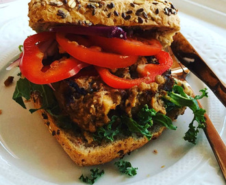 Velsmakende Vegetarburger <3 Hurray – bloggen har hatt mer enn 200.0000 visninger <3