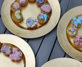 Pynte cupcakes med 4 åringer