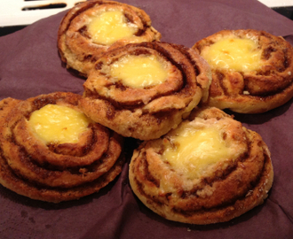 Mine gluten og laktosefrie* (sukkerfrie) kanelboller med vaniljekrem ❤️