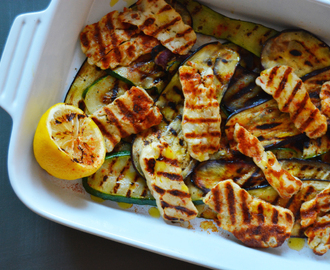 Grillede squash og aubergine med halloumi ost