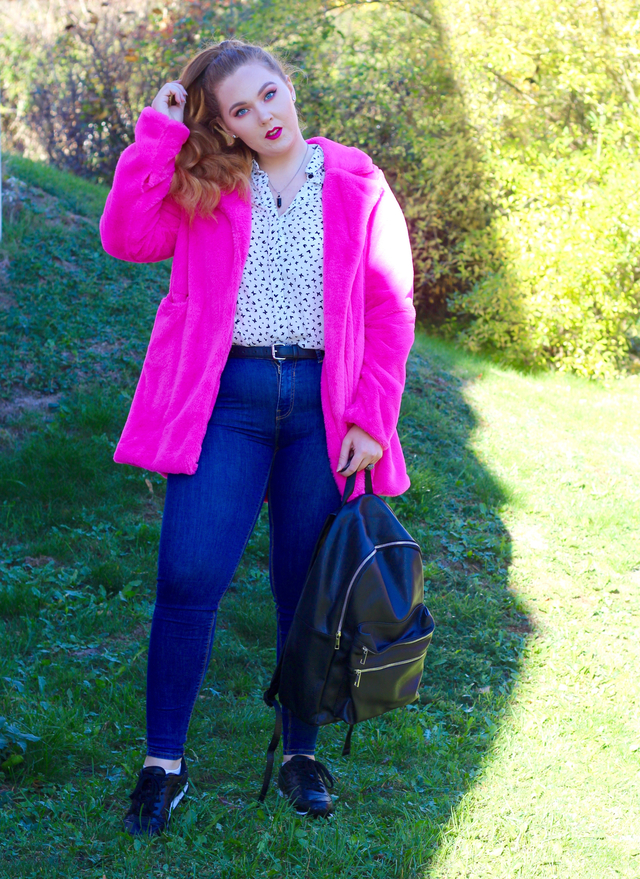 OUTFIT: Pink Jacket, Pink Lips