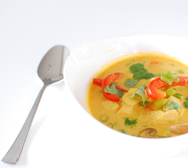 Kyllingsuppe med curry
