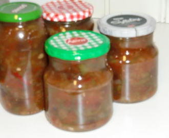 Hjemmelaget tomatchutney.