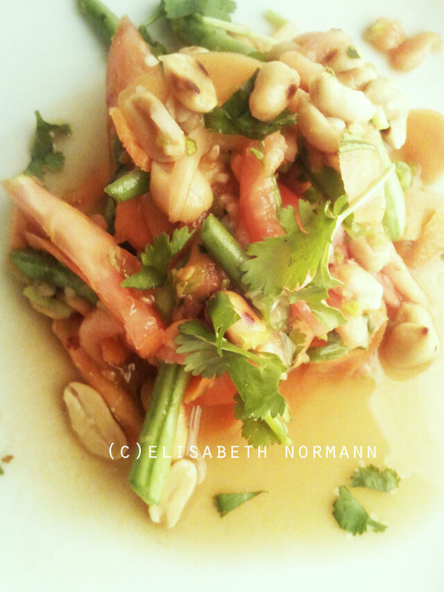 Thai style - Papaya Salat :) Nomme nom :)