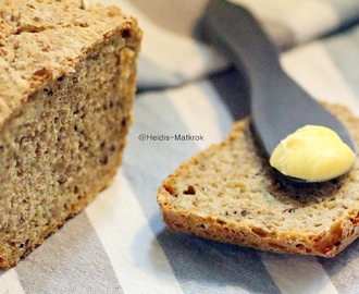 BRØD med spelt, rug og frø