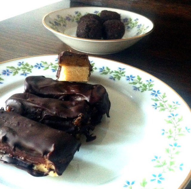 Homemade Twix - The healthy version