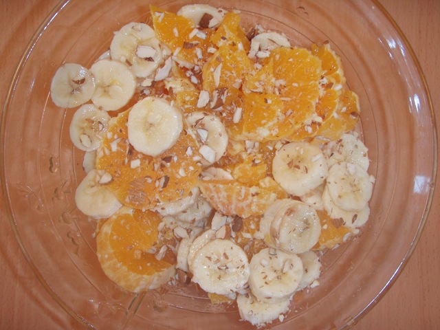 Appelsin- og banansalat