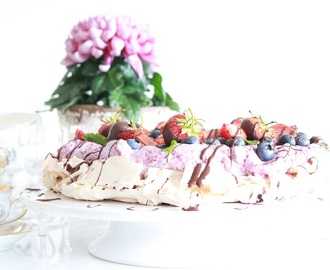 Pavlova med blåbær