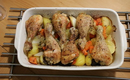 Ovnsbakt kylling m poteter og grønnsaker