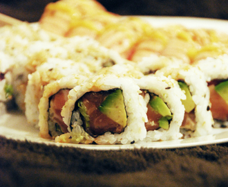 spicy tuna roll