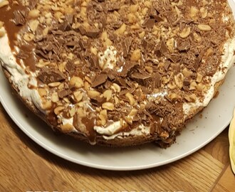 Peanøttkake eller Snickerskake, om du vil :)