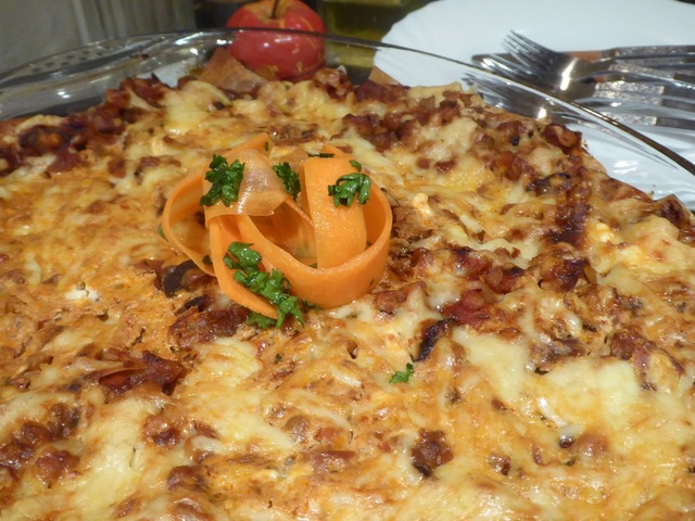 Glutenfri vegetarisk lasagne med syrliga morötter