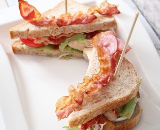 Chicken club sandwich