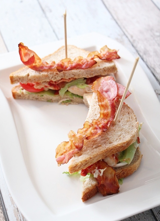 Chicken club sandwich