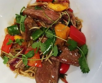 Thai inspiret gryte med entrecote