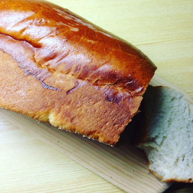 jul:amish white bread
