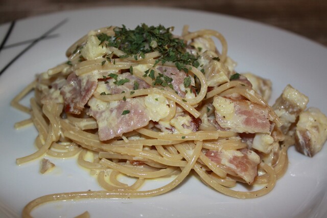 Pasta Carbonara med torsk og bacon