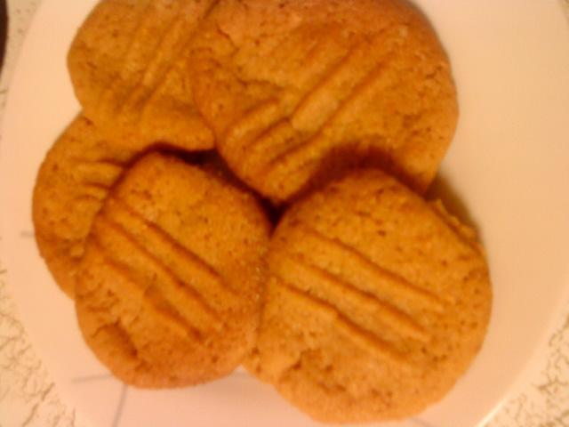 Amazing Peanut Butter Cookies